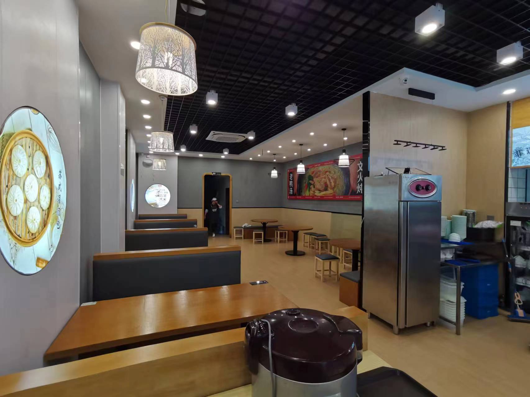 ��¥��ӥ�������Ӿ���԰��͵�ת��