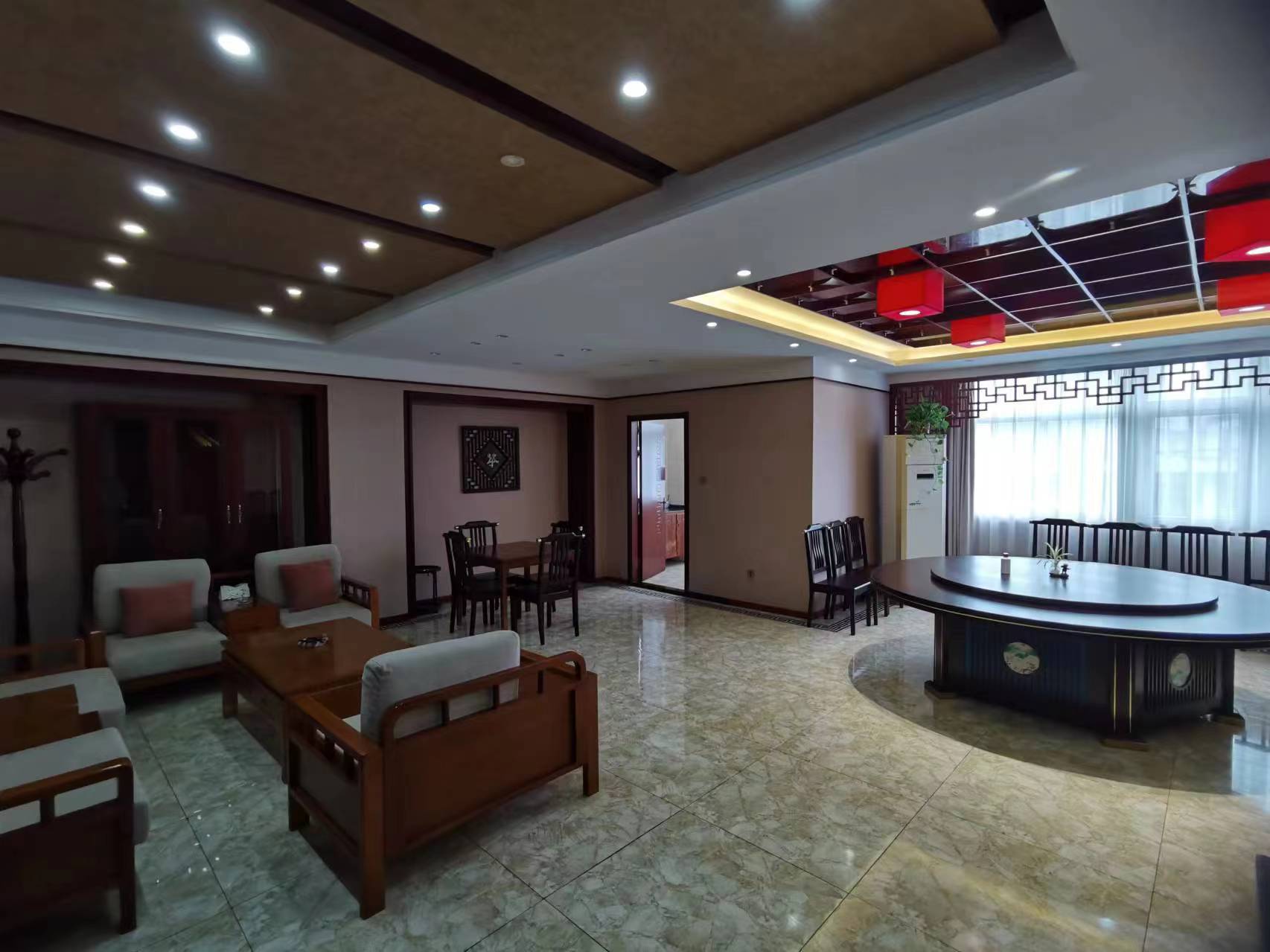 �±�������������ת��