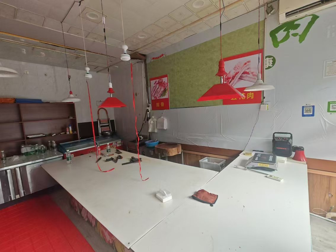 ����������г��ſ�������ת��