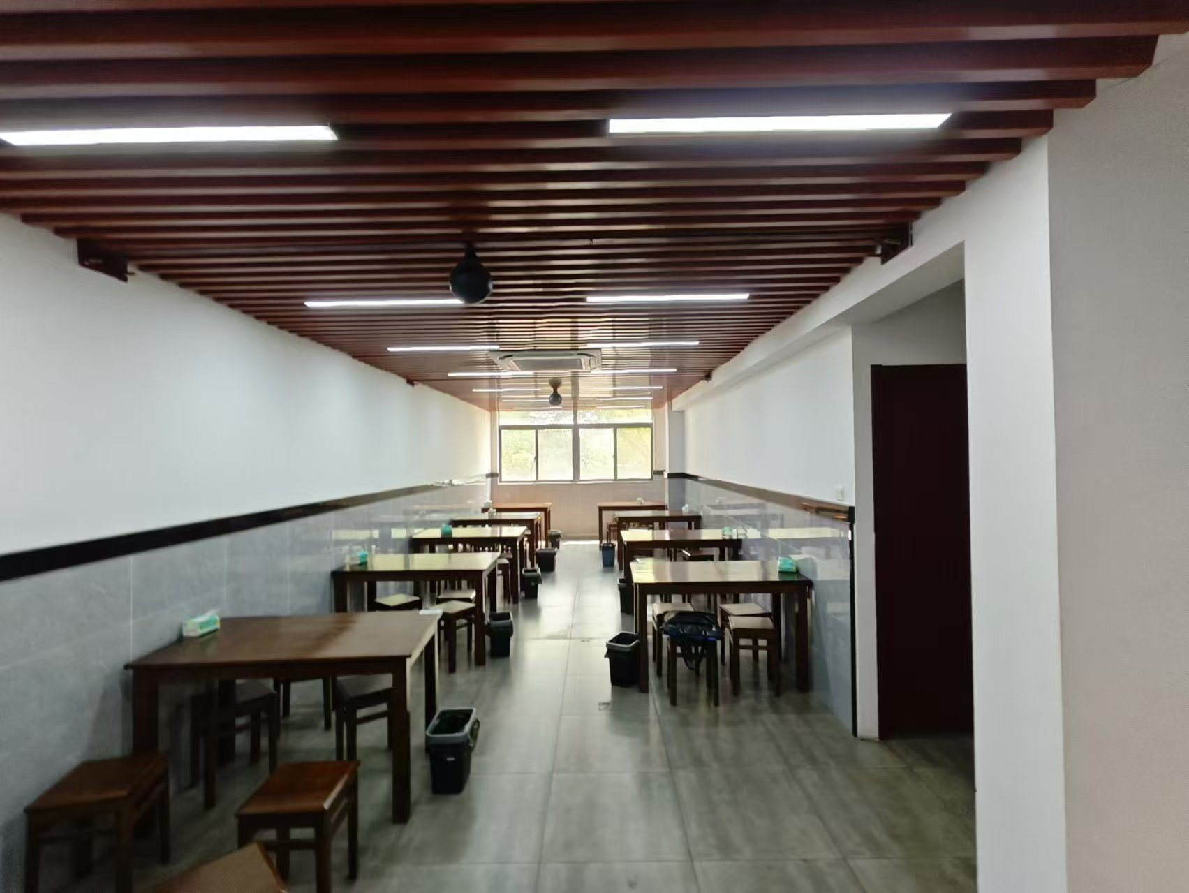 �±��������ת����ҵ����