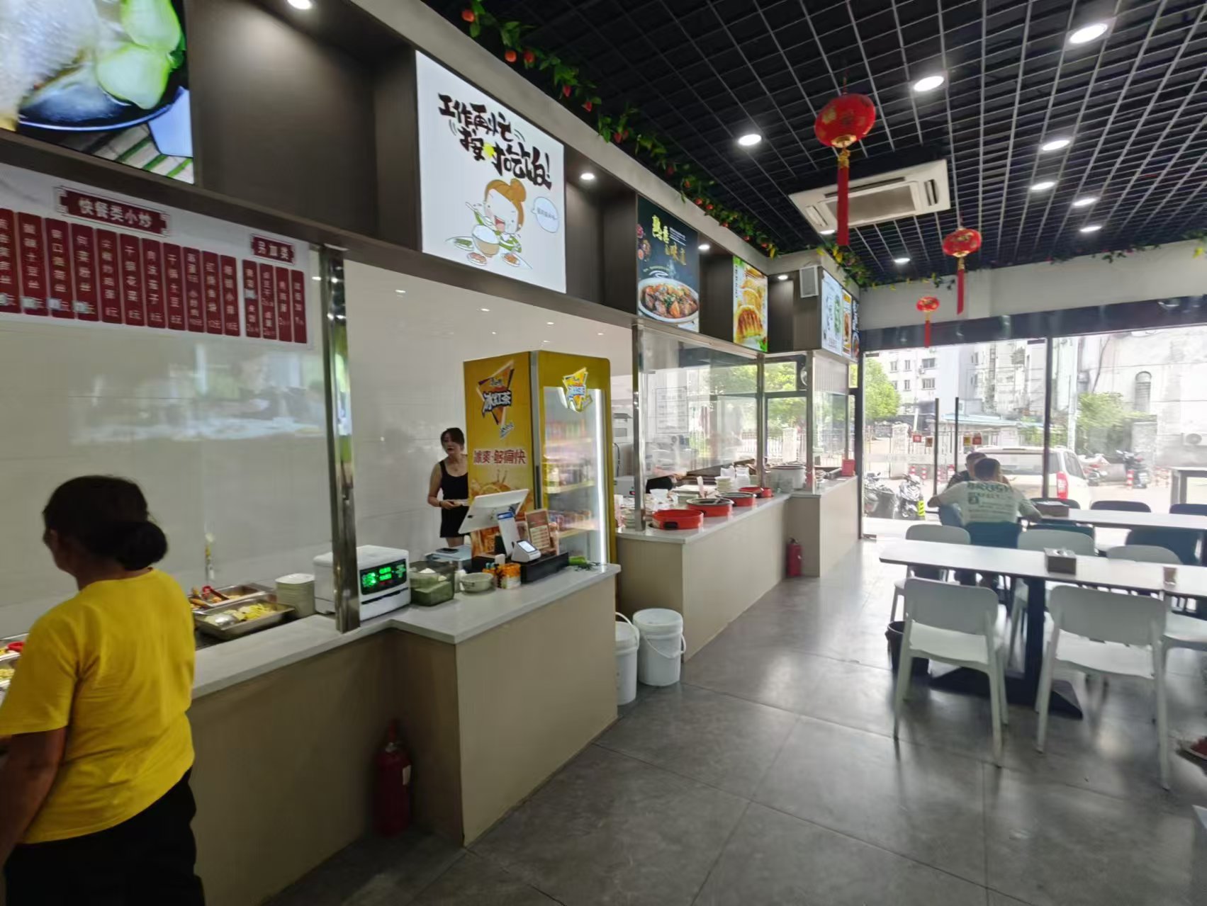 ����С���г�������ݿ�͵�ת����ҵ����