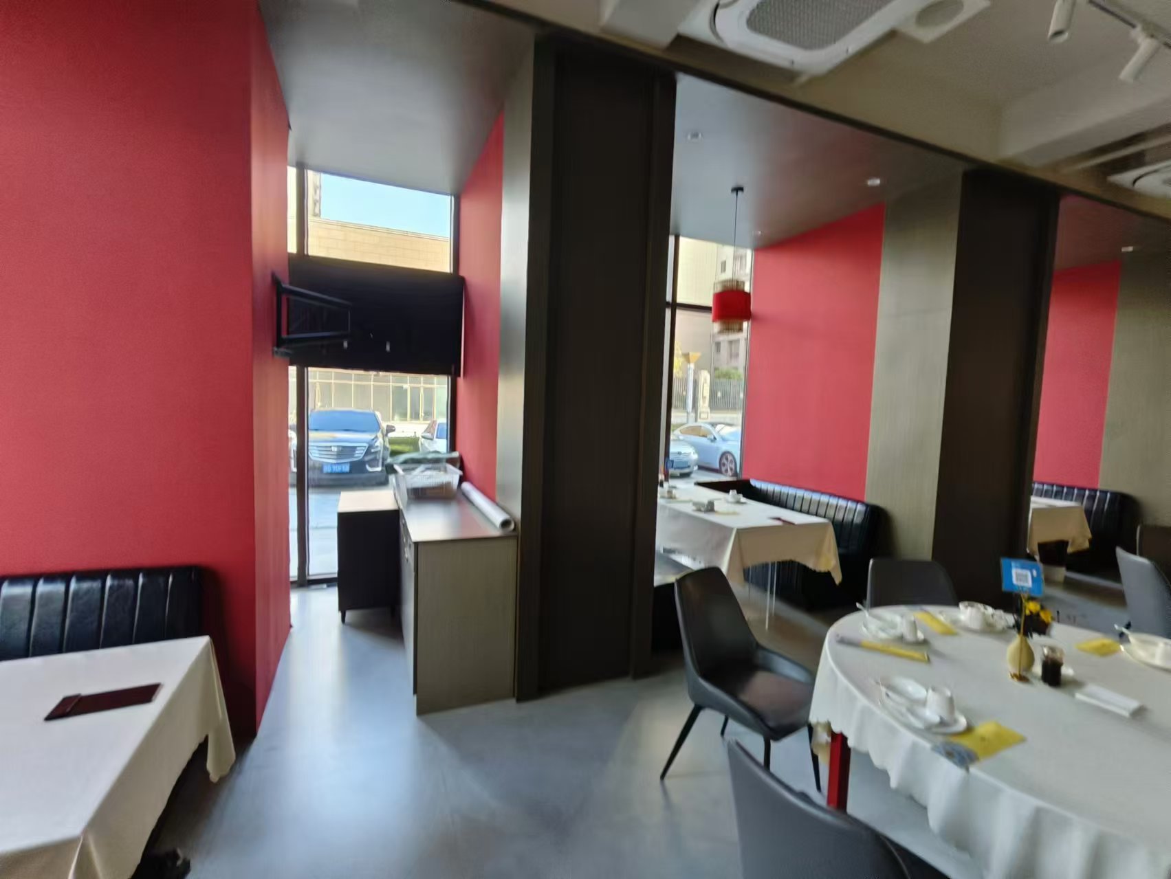 ��̳·�ڹսǾ�װ�޲�����ת��