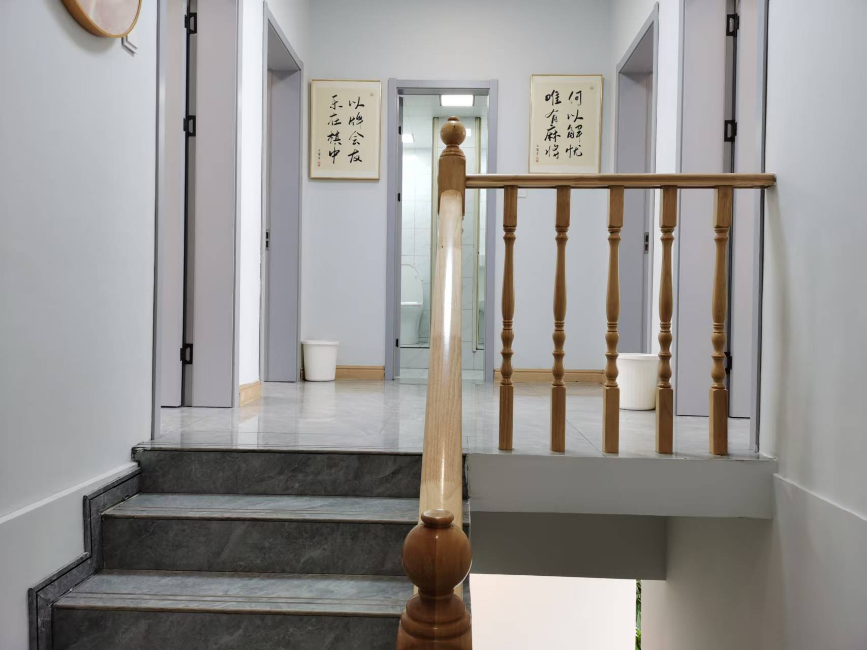 �±�����������ת��