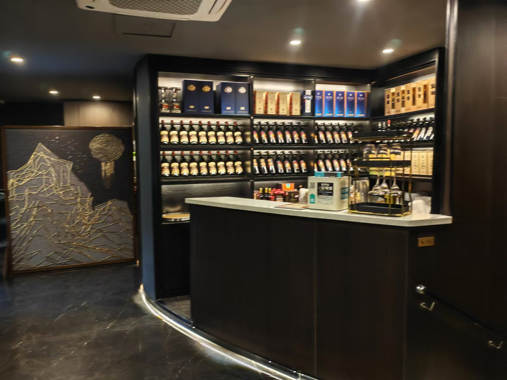 �±����ɲ�������ת��