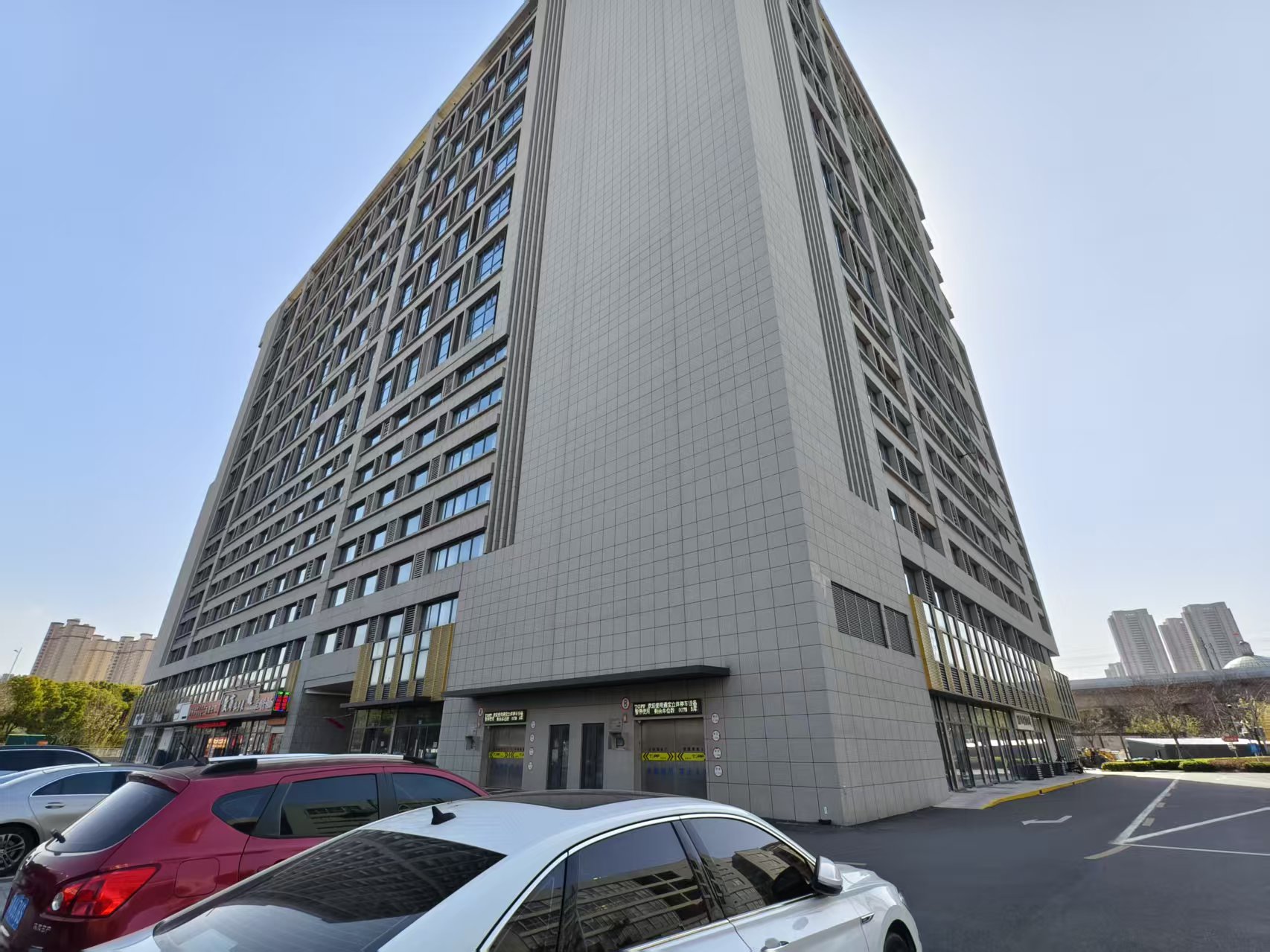 �±����������̳���