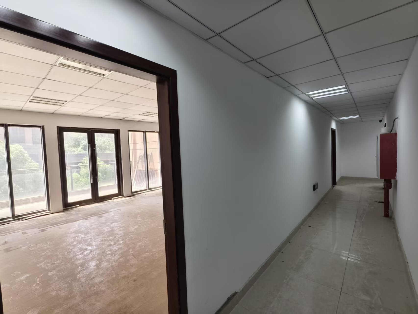 ��������������̳��� ת��λ�ö�¥