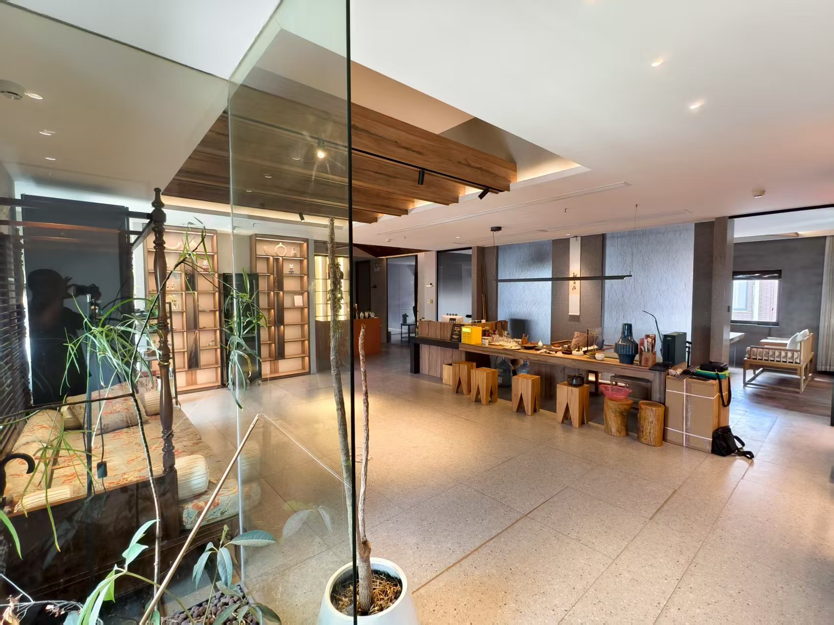 ��¥����ת��