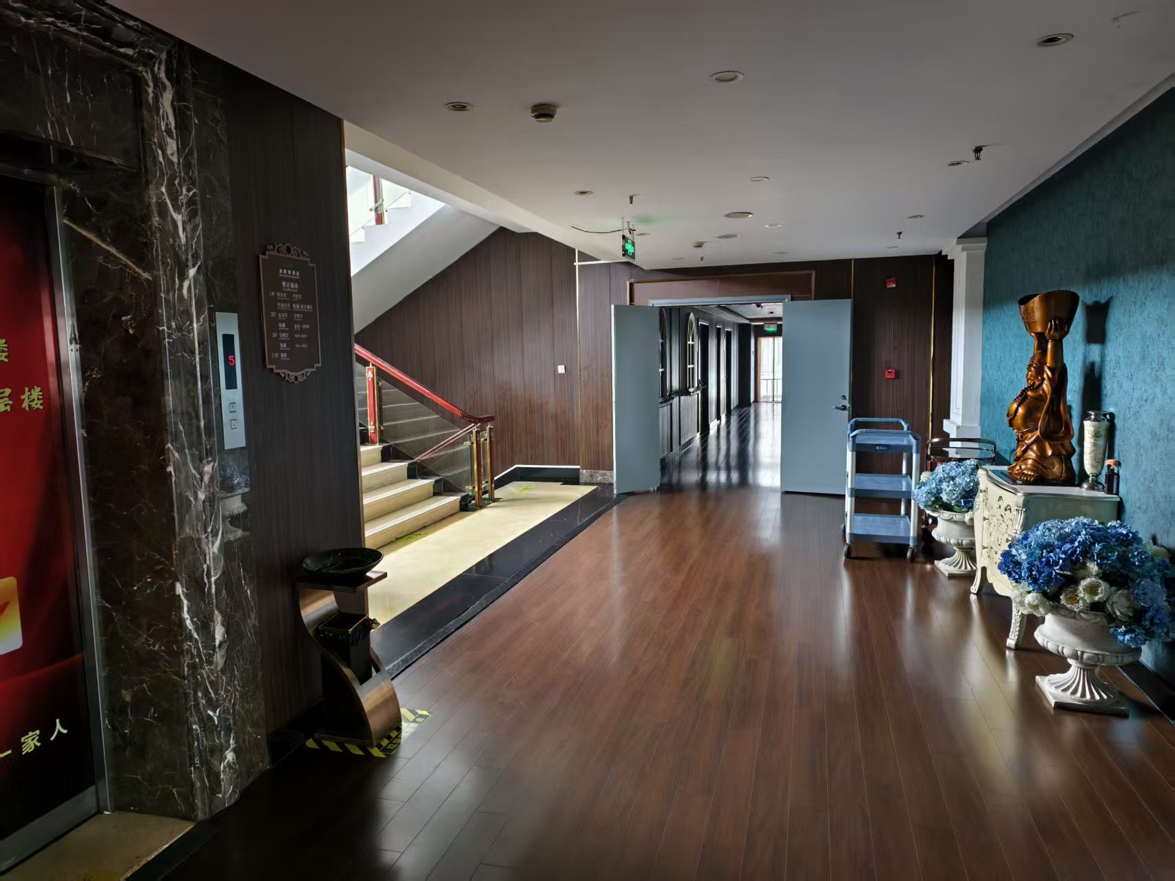 �������̳��� 